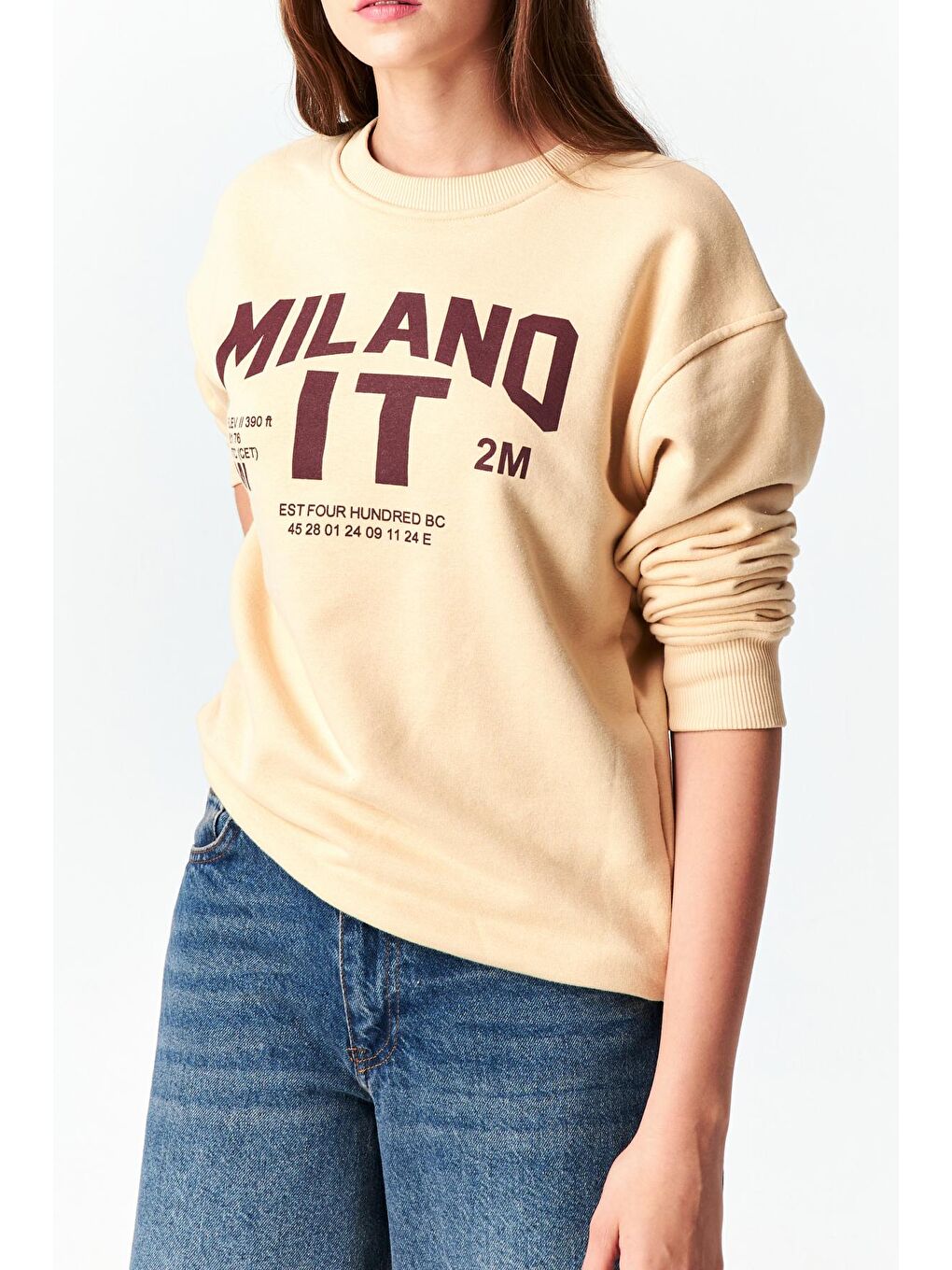 it's basic Taş Kadın Taş Rengi Milano Baskılı Oversize Üç İplik Sweatshirt - 1