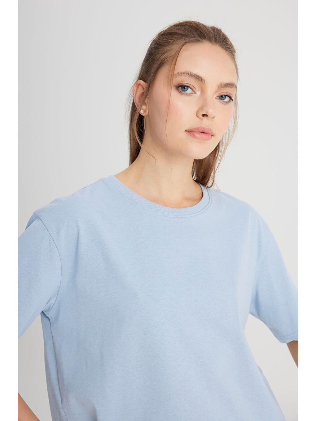 Yeşil Relaxed Fit Geniş Kesim Bisiklet Yaka %100 Pamuk Mavi Tişört-1