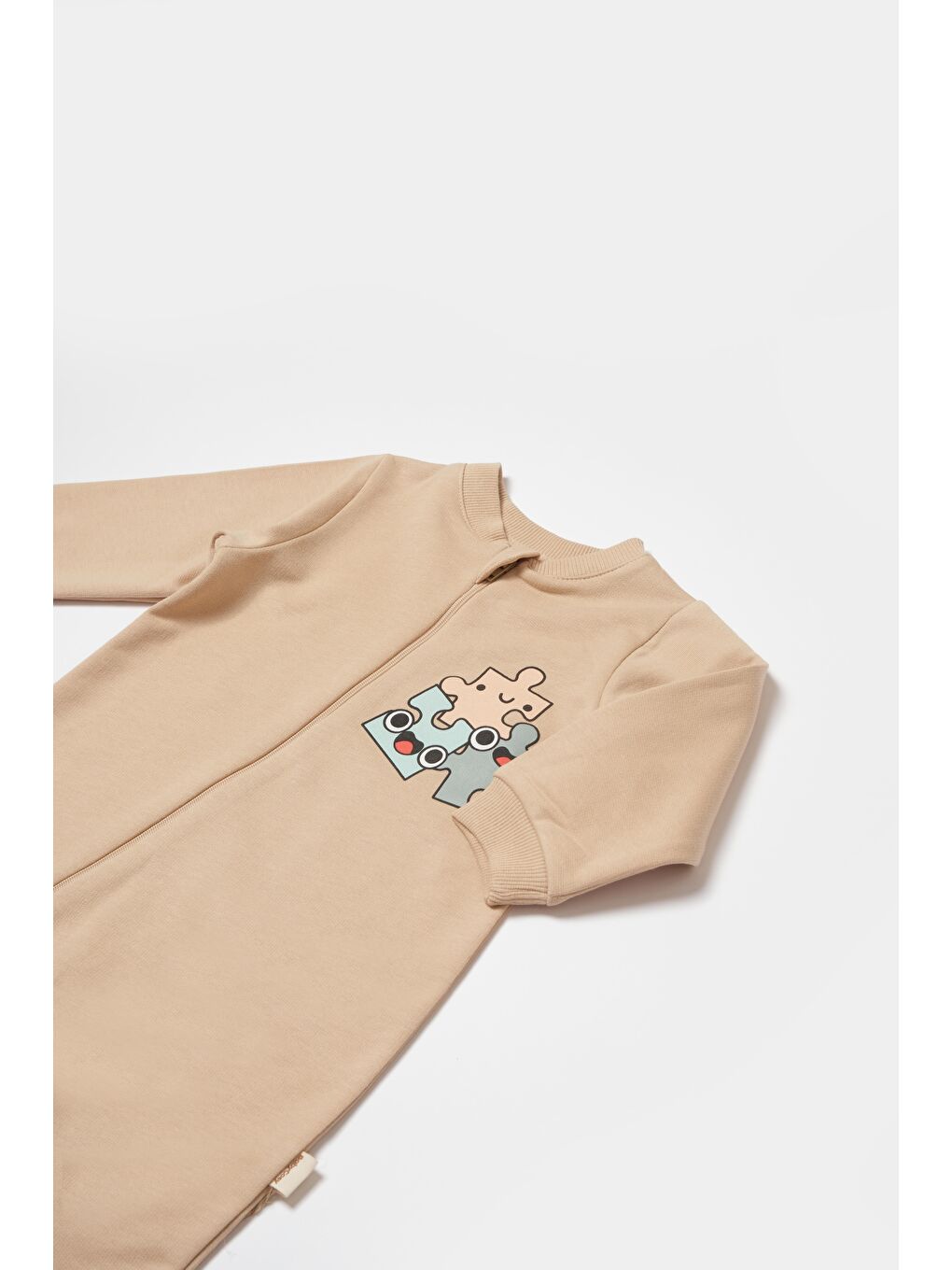 Ekru Unisex Bebek Pamuklu Bej Puzzle Desenli Tulum-1