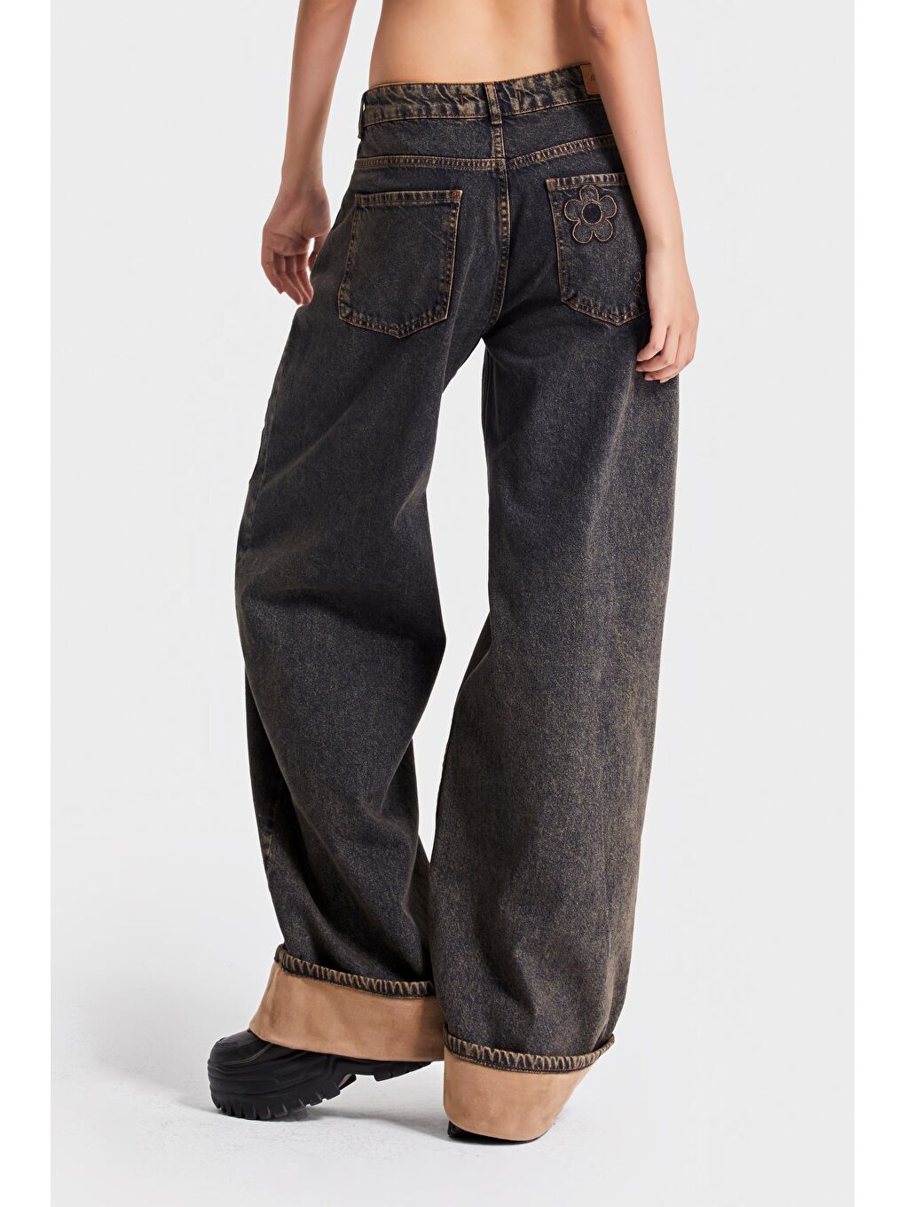 Mavi Kadın Koyu Tint Rengi 4w5-87 Relaxed Fit %100 Pamuk Çiçek Nakışlı Özel Tasarım Denim Jean-4