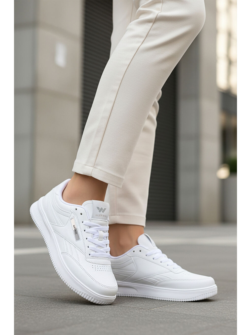 Beyaz Bağcıklı Hafif Cilt Unisex Spor Ayakkabı Marlow G-2