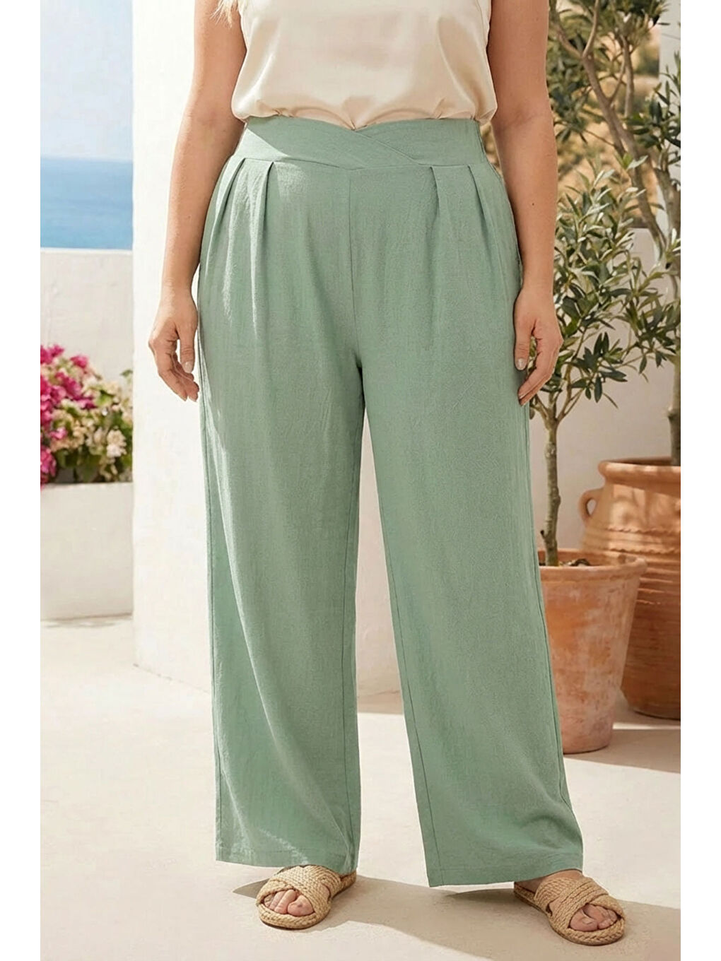 Yeşil Büyük Beden Pileli Cepli Geniş Paça Esnek Kumaşlı Pantolon 875-V-2