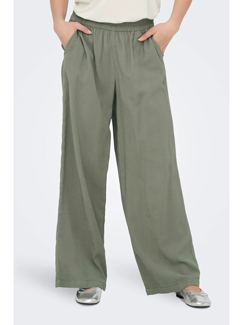 Yeşil Onlaris Regular Fit Normal Bel Geniş Paça Pantolon 15337956