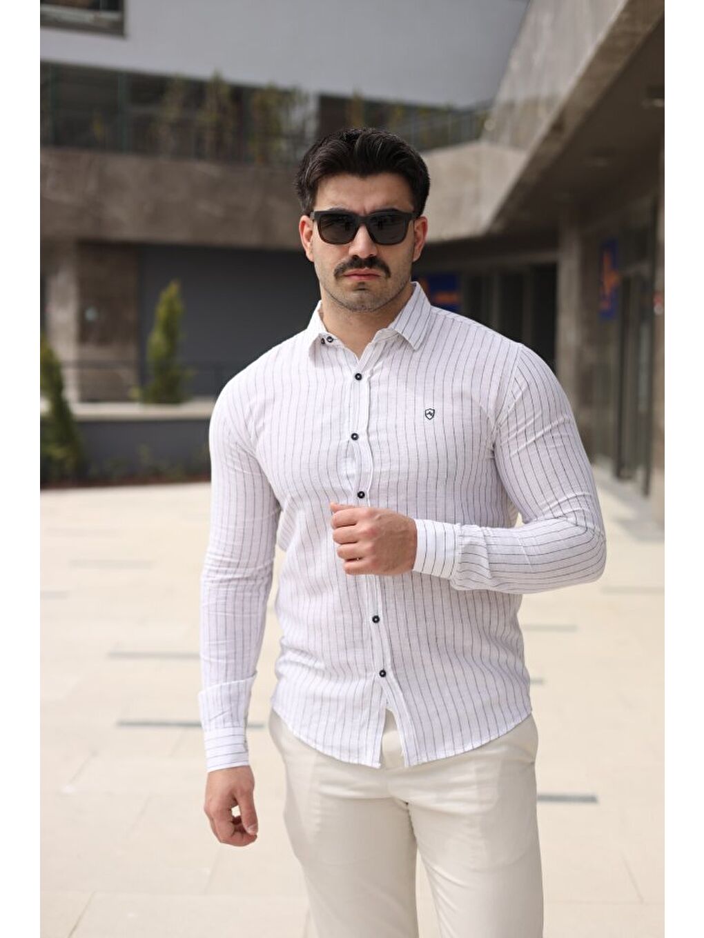 Beyaz Erkek Çizgi Desenli Gömlek-3