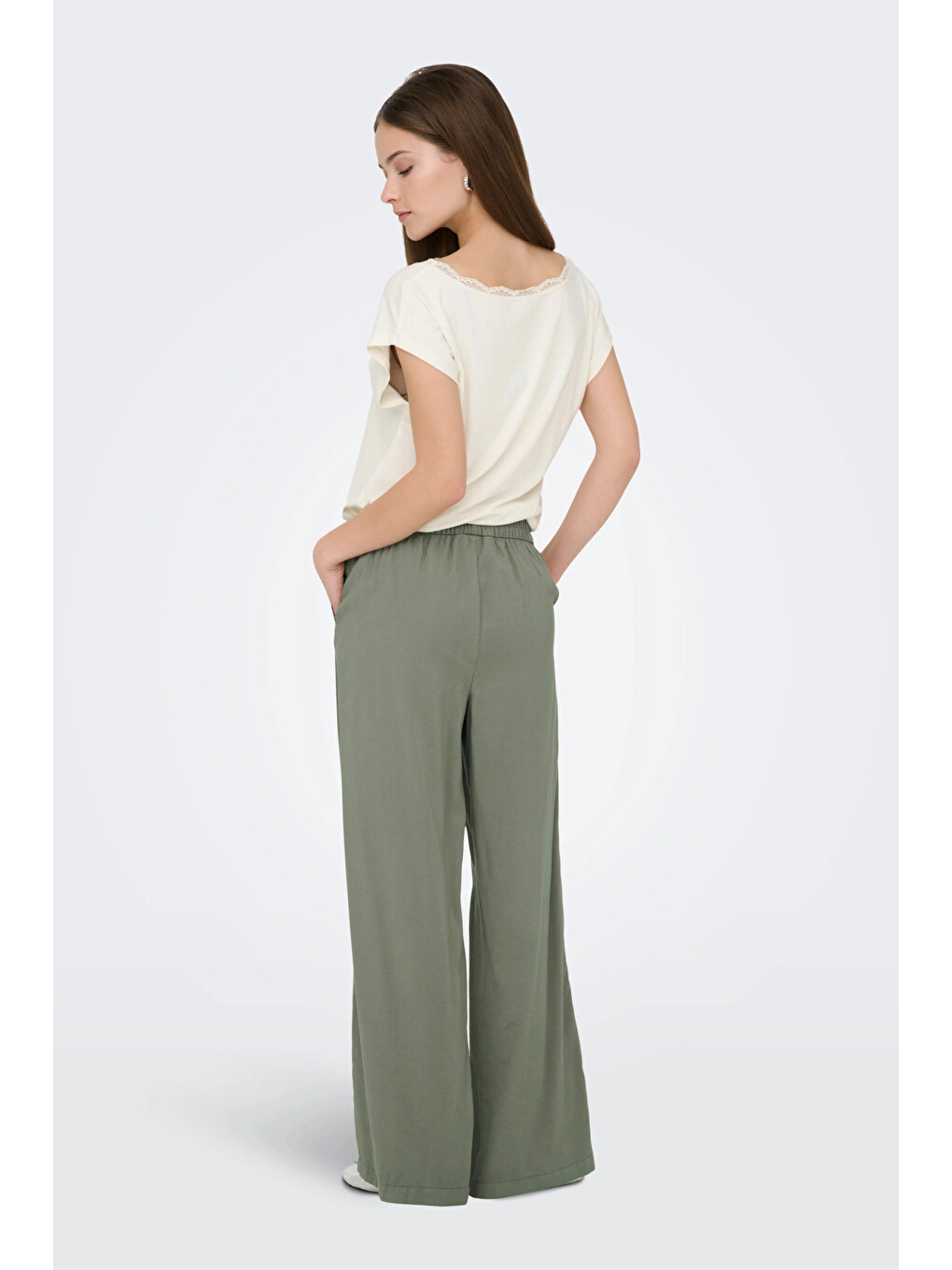 Yeşil Onlaris Regular Fit Normal Bel Geniş Paça Pantolon 15337956-2