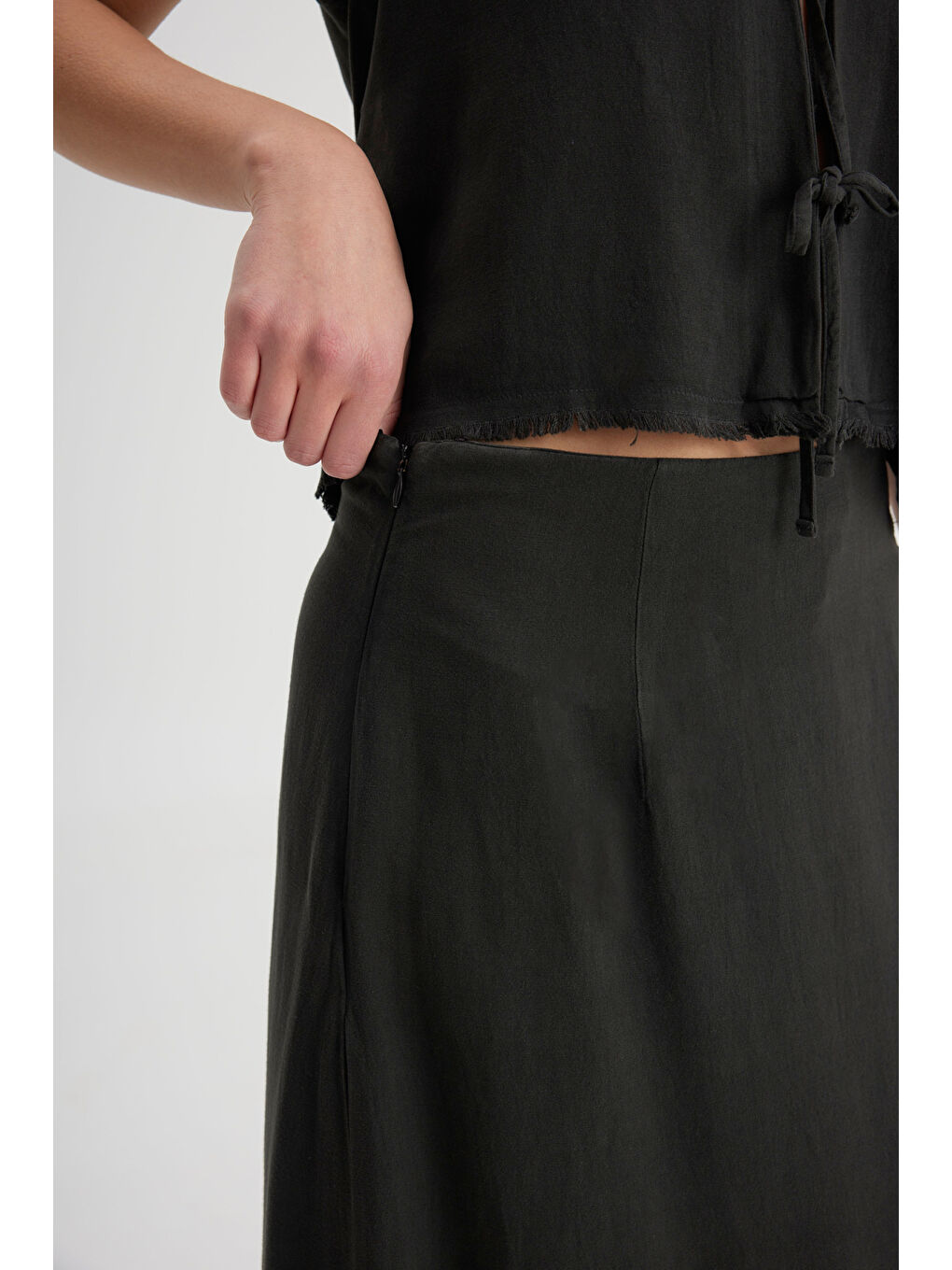 Regular Fit Normal Kesim Normal Bel Siyah Etek-3