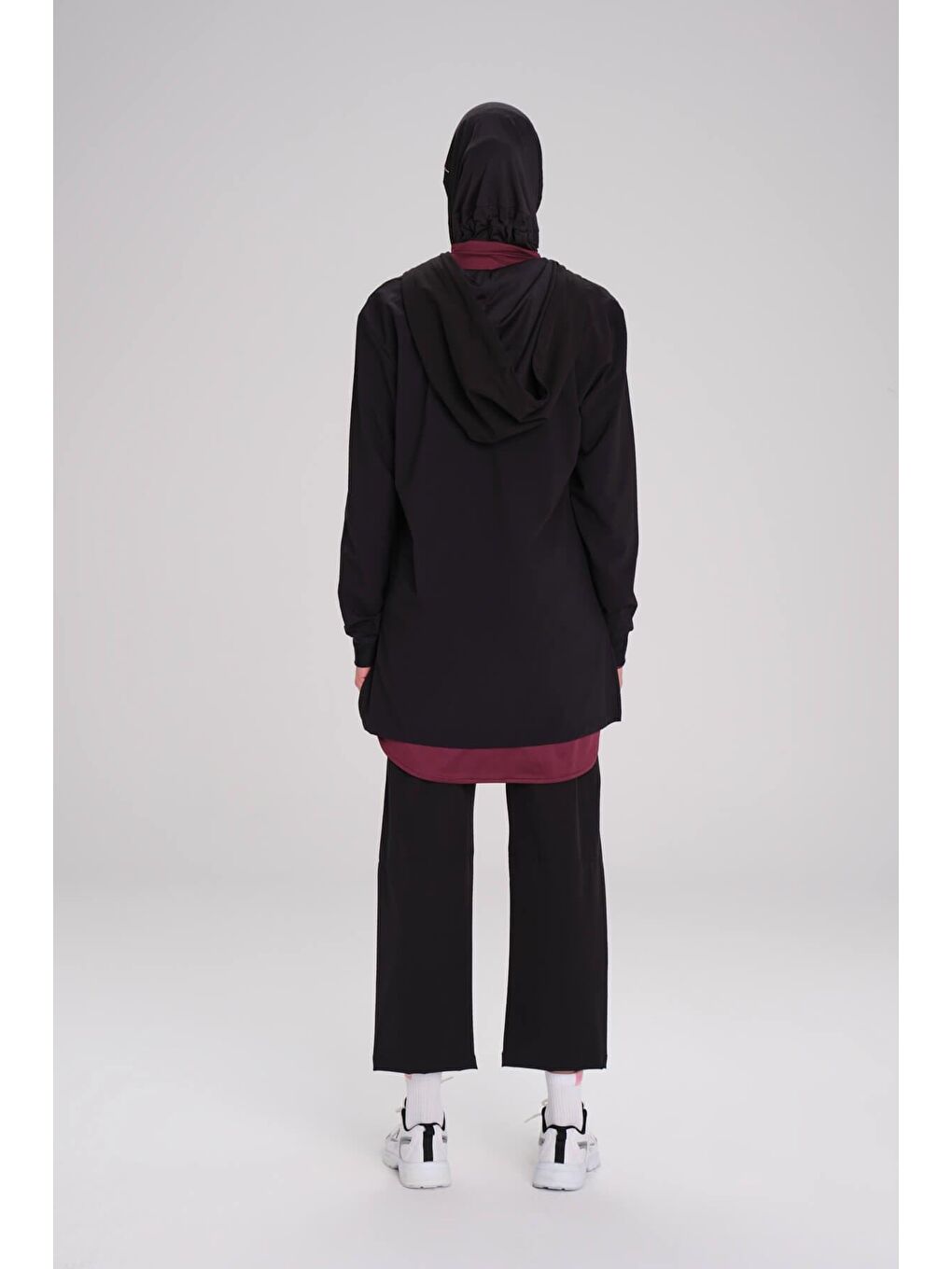 Active Uzun Kollu Kapüşonlu Fermuarlı Siyah Tesettür Antrenman Üstü Act 10-2