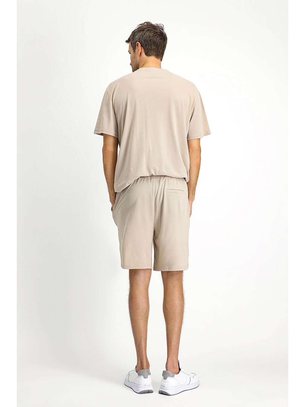 Bej Kısa Kol Bisiklet Yaka 3'lü Şortlu Pijama Seti-1