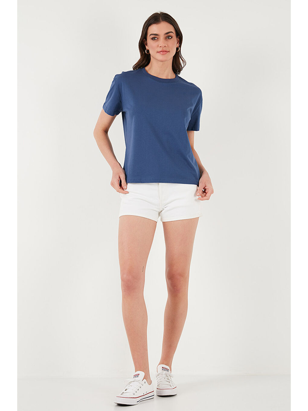 İndigo Pamuklu Oversize Fit Bisiklet Yaka Kadın T Shirt 5866097-2