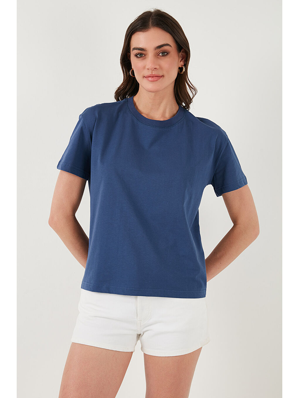 İndigo Pamuklu Oversize Fit Bisiklet Yaka Kadın T Shirt 5866097-5