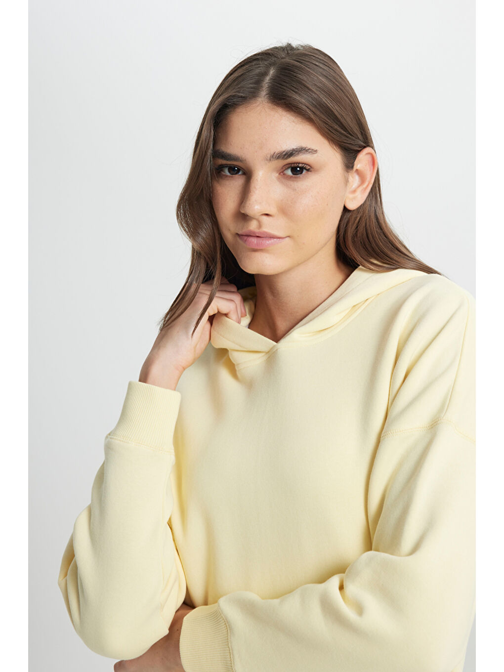 Loose Fit Rahat Kesim Kapüşonlu İçi Polarlı Sarı Sweatshirt-4