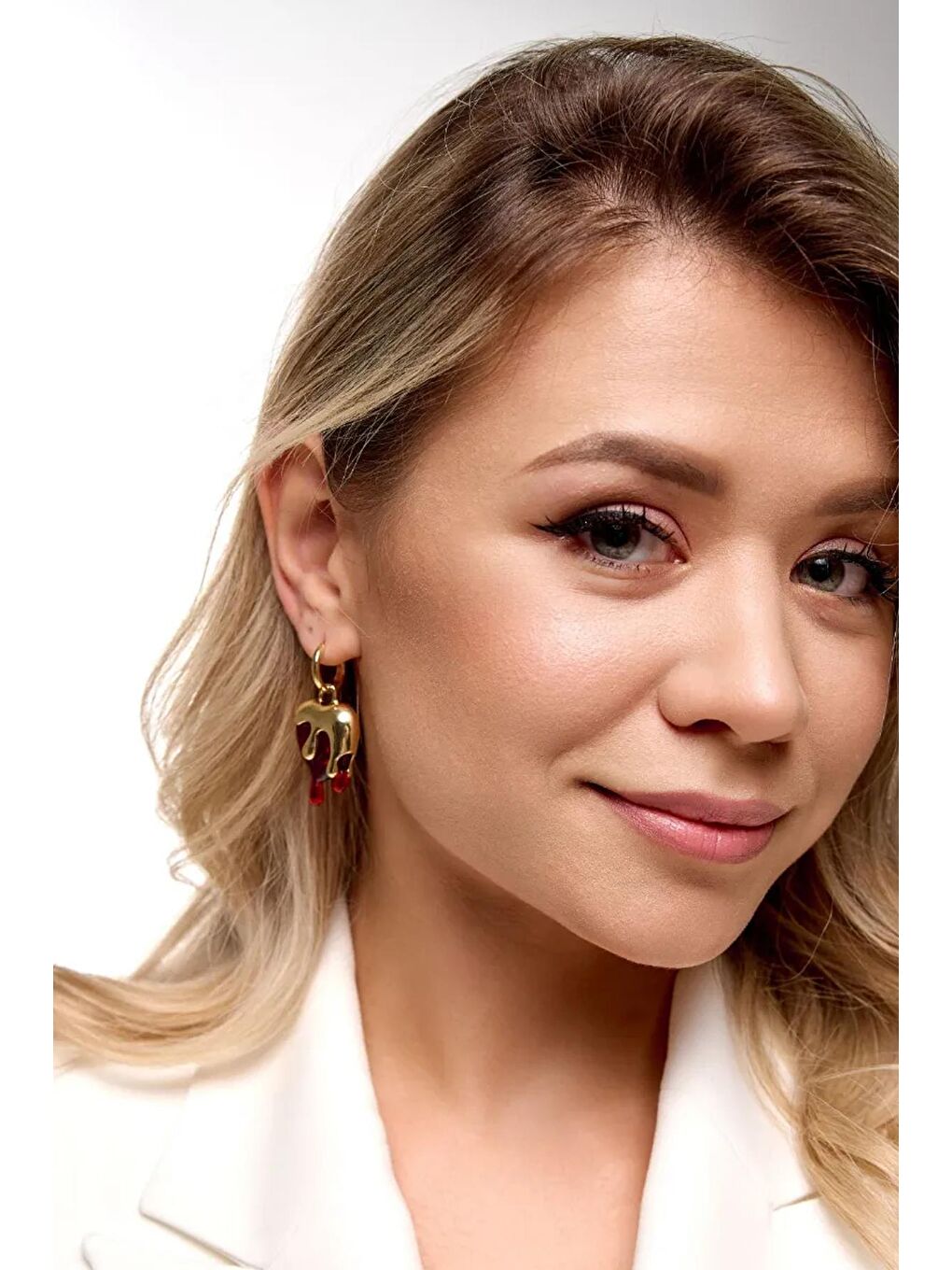 Sarı Bleeding Heart Kırmızı Kalp küpe-1