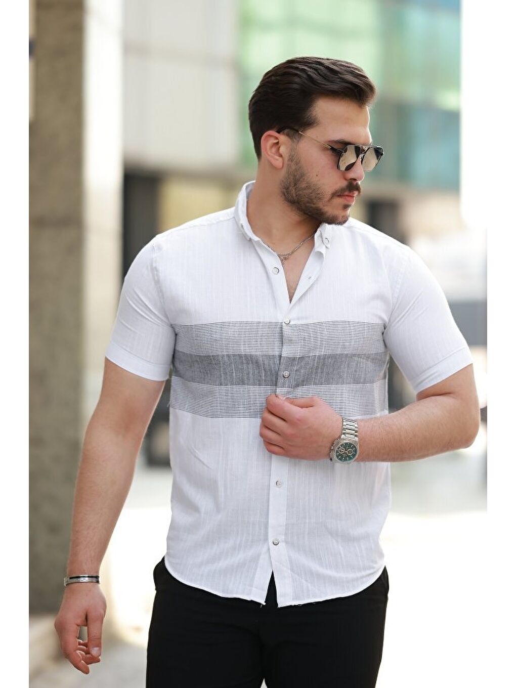 Beyaz Erkek Desenli Kısa Kollu Gömlek
