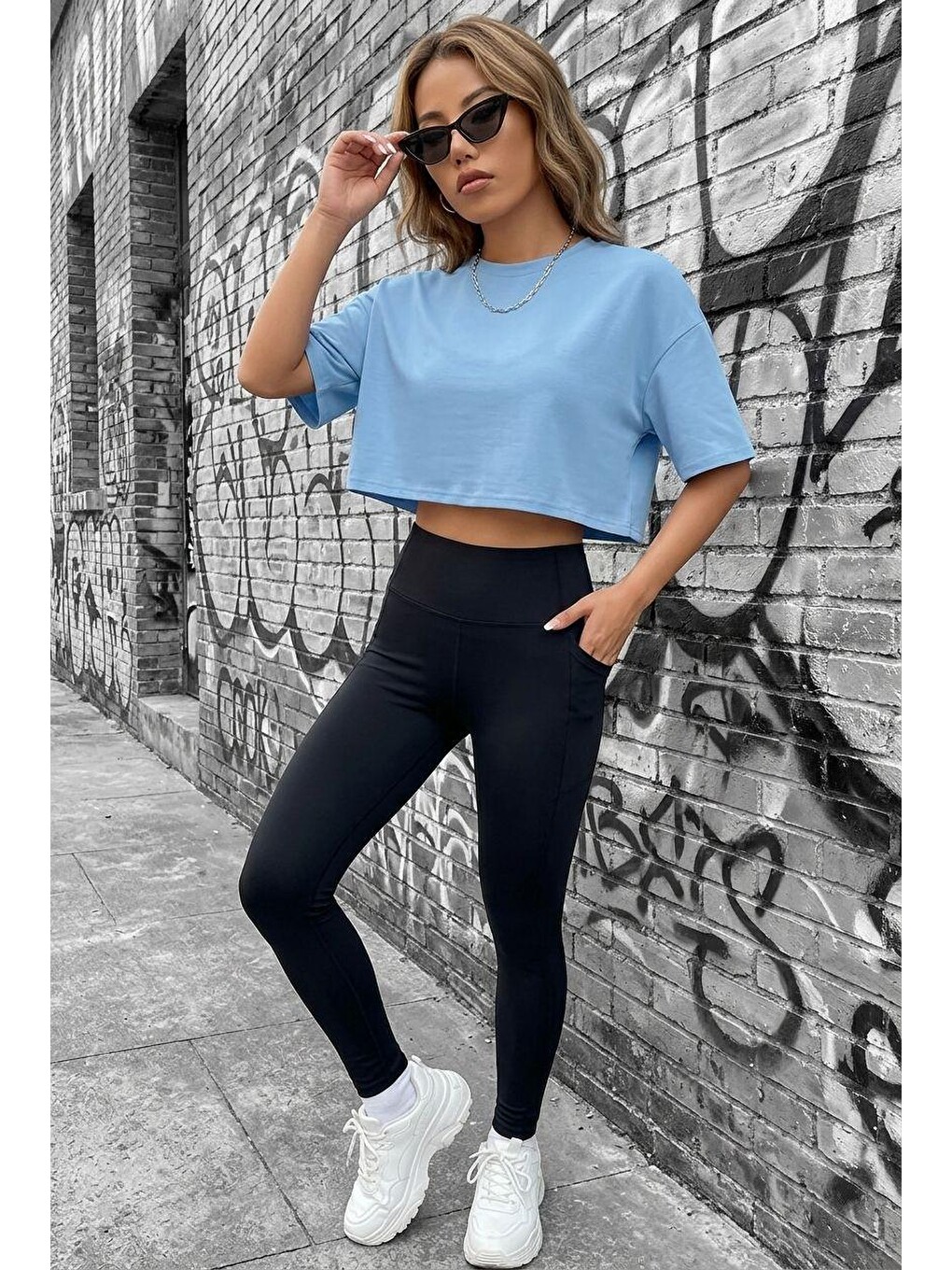 Turkuaz Cezyy Bisiklet Yaka Basic Oversize Crop Tişört - Pamuklu Rahat Kesim-1