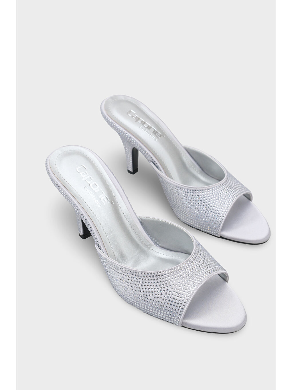 Gri Lenore Taşlı Feta Dolgu Orta Topuklu Saten Kadın Terlik-1