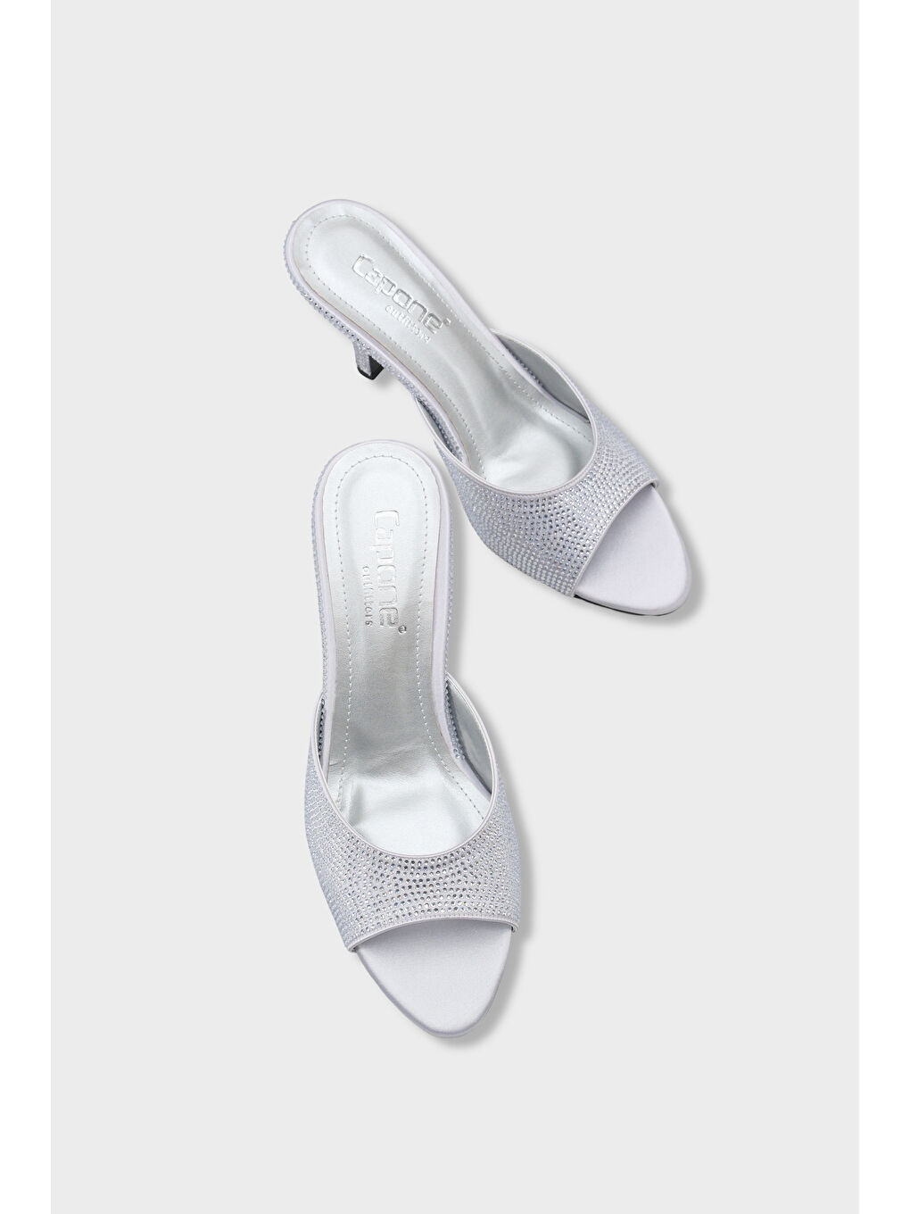 Gri Lenore Taşlı Feta Dolgu Orta Topuklu Saten Kadın Terlik-5