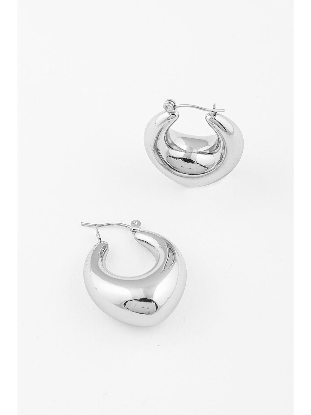 Gri Minimalist Damla Halka Küpe-1