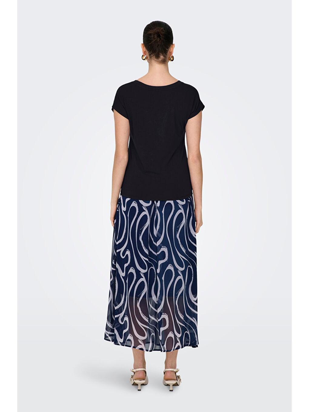 Siyah Onlrilla Regular Fit V Yaka Kısa Kollu T Shirt 15315776-1