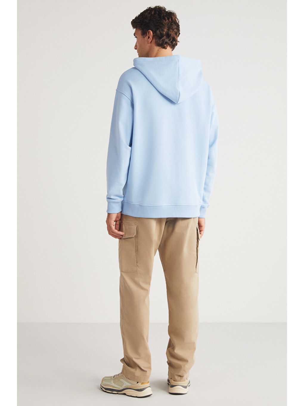 Aleksı Erkek Kapüşonlu Çıtçıt Detaylı Kanguru Cepli Baskılı Açık Mavi Sweatshirt-5