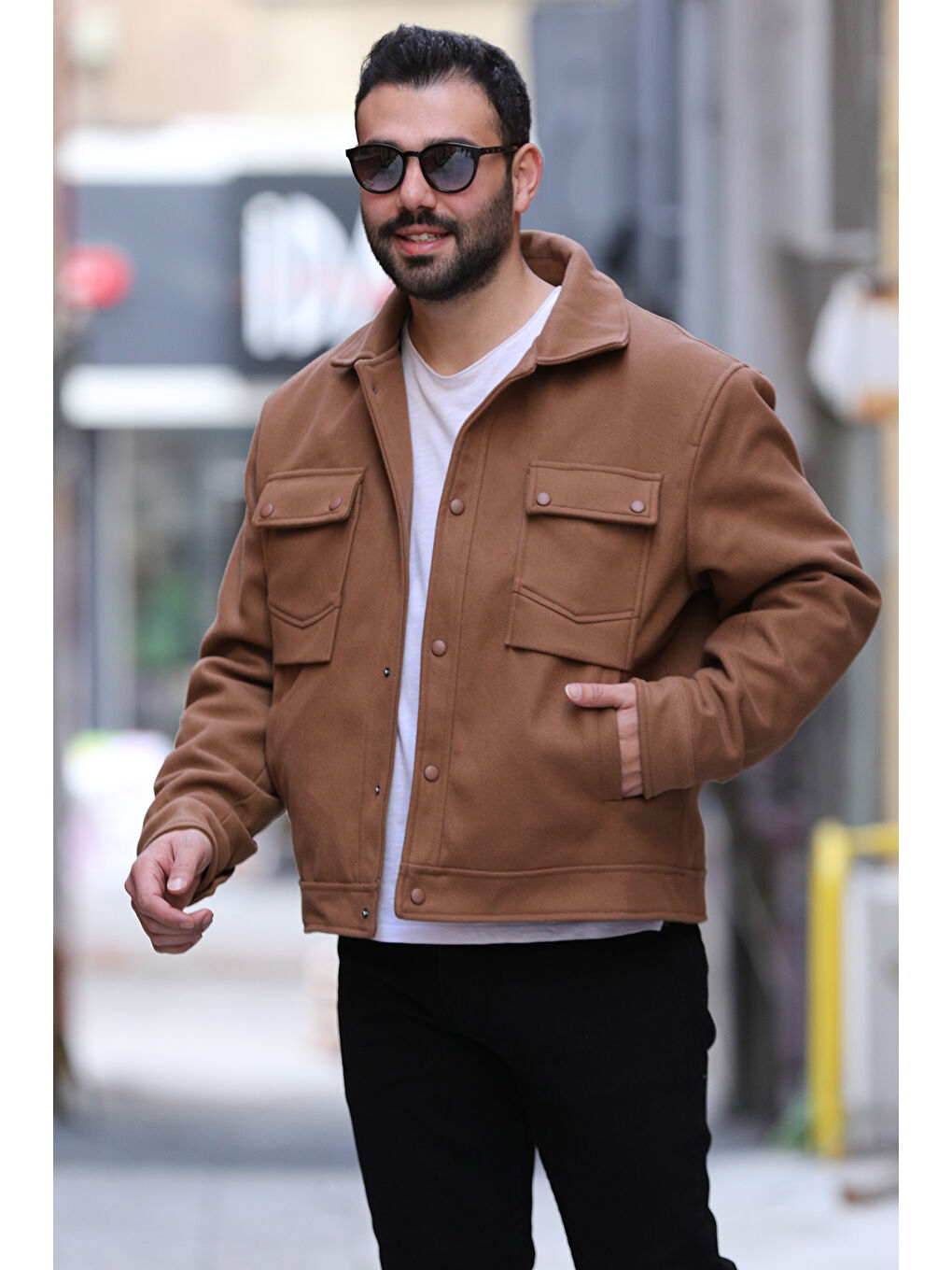 Kahverengi Ön Çıtçıtlı Erkek Kaşe Mont