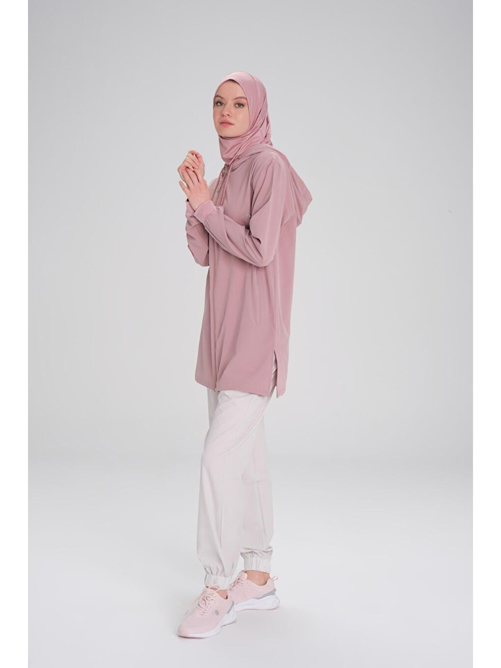 Active Uzun Kollu Kapüşonlu Fermuarlı Pembe Tesettür Antrenman Üstü Act 10-4