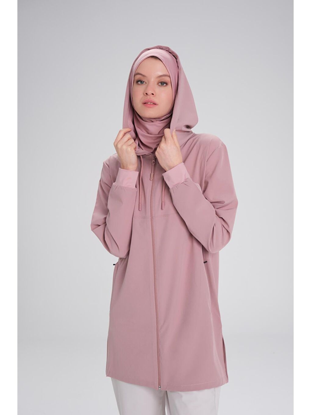 Active Uzun Kollu Kapüşonlu Fermuarlı Pembe Tesettür Antrenman Üstü Act 10-6