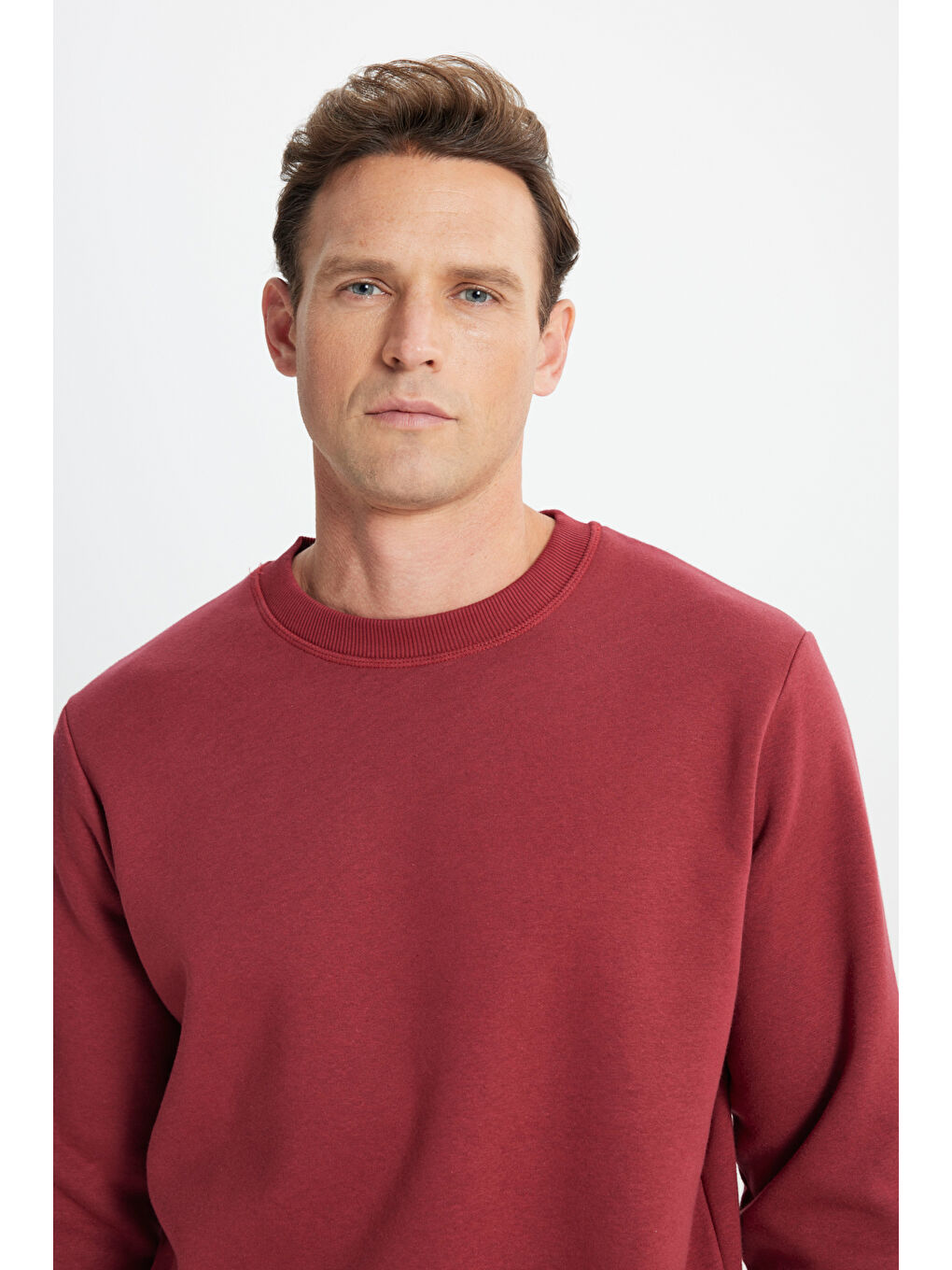 Erkek Bordo Standart Fit Normal Kesim İçi Polarlı Bisiklet Yaka Sweatshirt-4