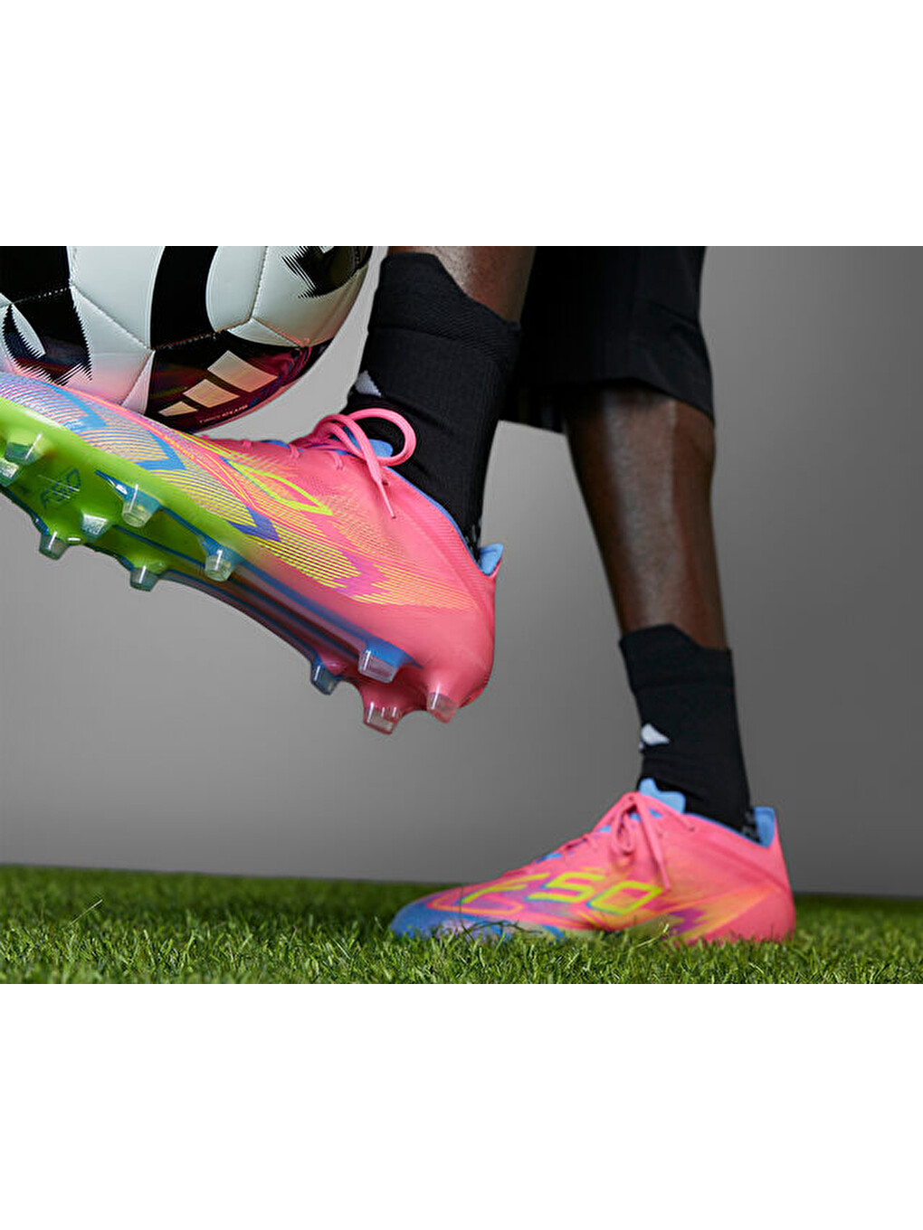 F50 Elite Fg Erkek Çim Zemin Kramponu Ie1203 Pembe-2