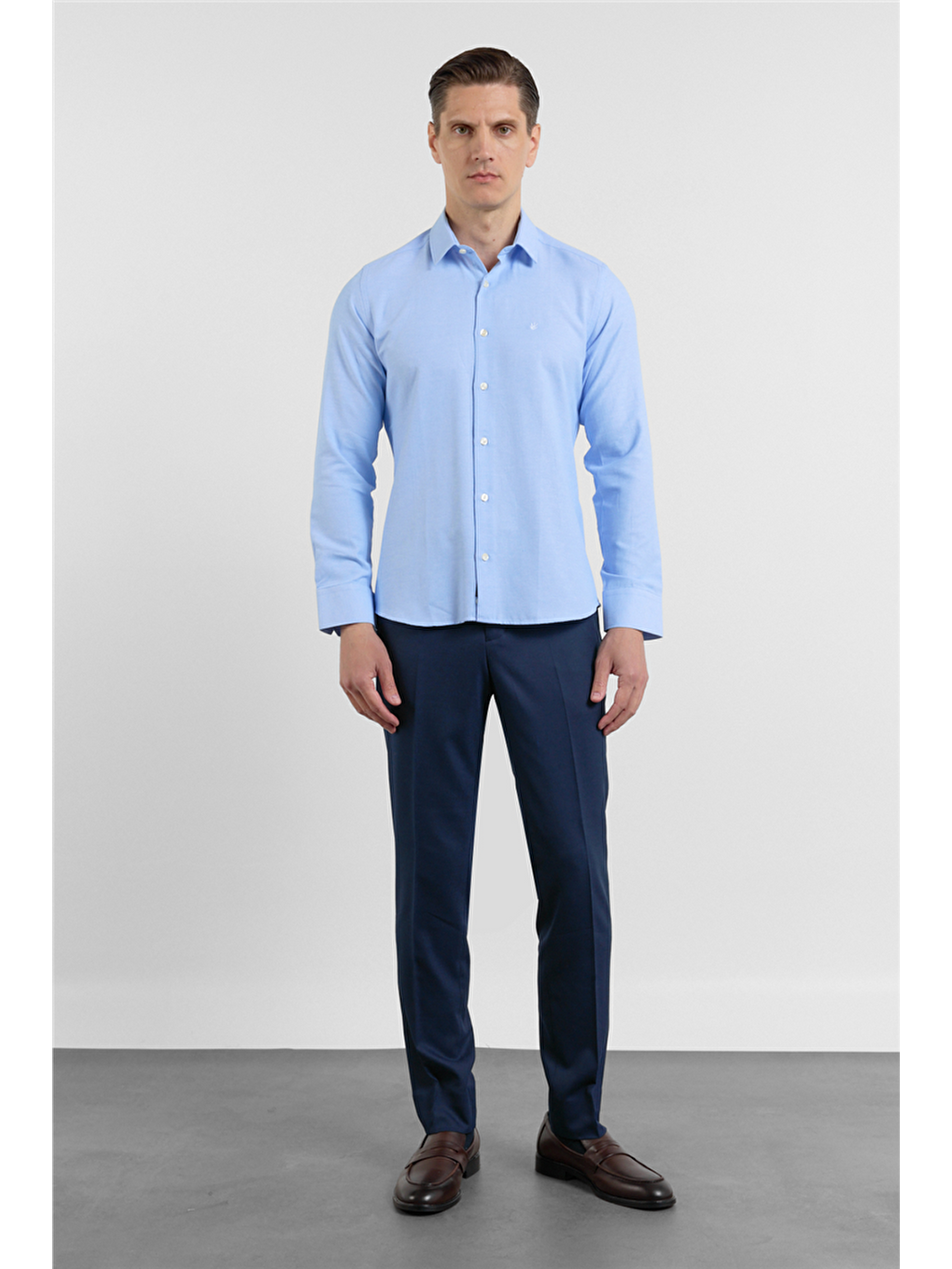 Mavi Sert Yaka Uzun Kol Cepsiz Slim Fit Pamuklu Gömlek 1004255284-1