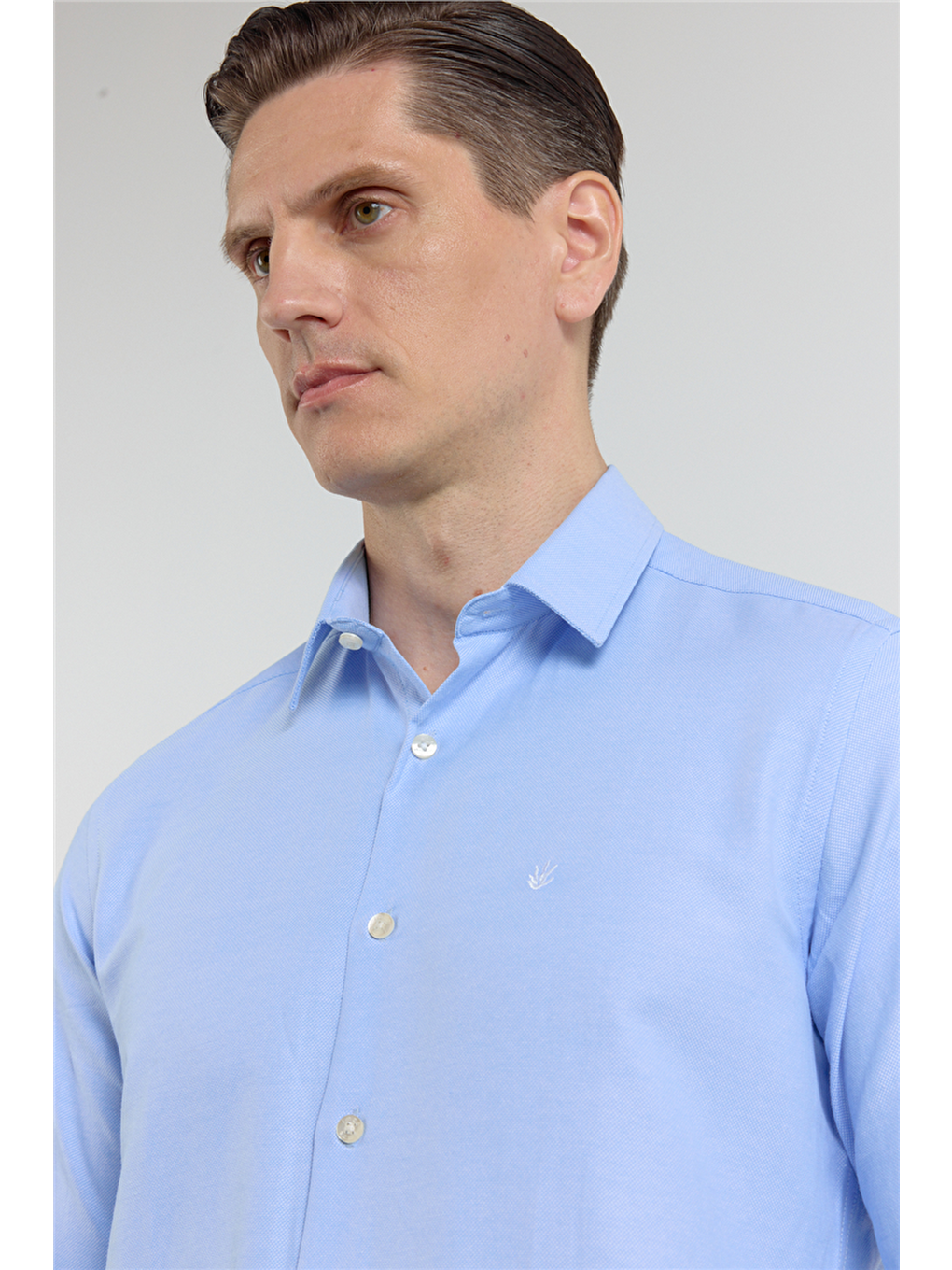 Mavi Sert Yaka Uzun Kol Cepsiz Slim Fit Pamuklu Gömlek 1004255284-3