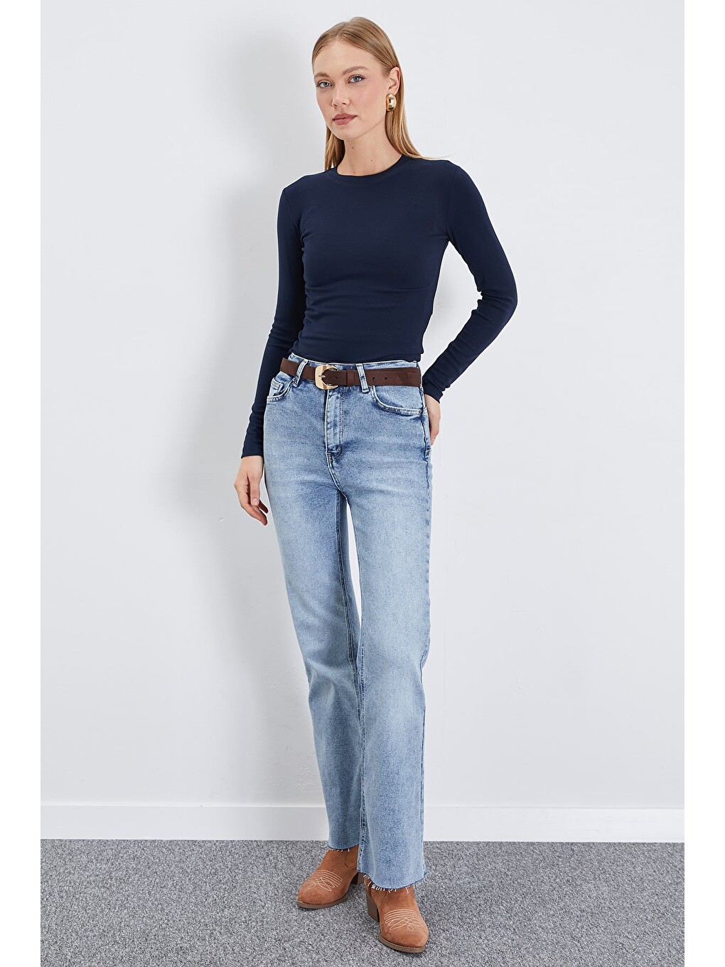 Lacivert Basic Bisiklet Yaka Slim Fit Crop Bluz-2