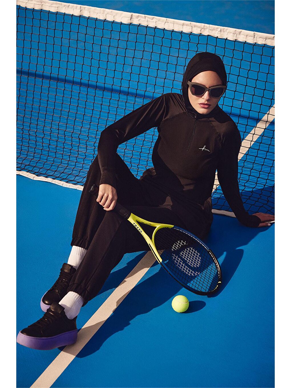 Active H-Per Cepli Uzun Kollu Fermuarlı Yaka Siyah Tesettür Antrenman Tişörtü Act-7-3