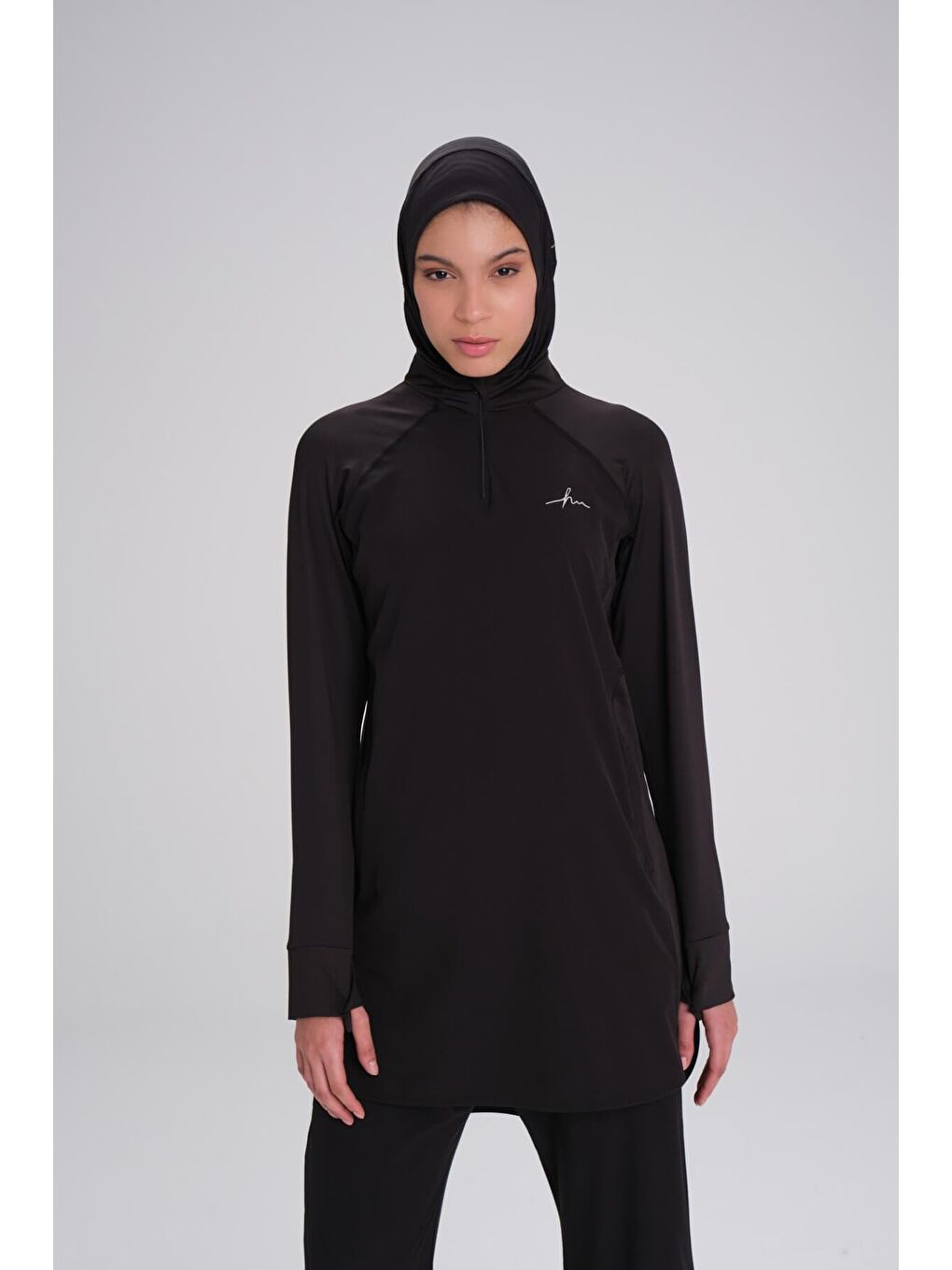 Active H-Per Cepli Uzun Kollu Fermuarlı Yaka Siyah Tesettür Antrenman Tişörtü Act-7-8