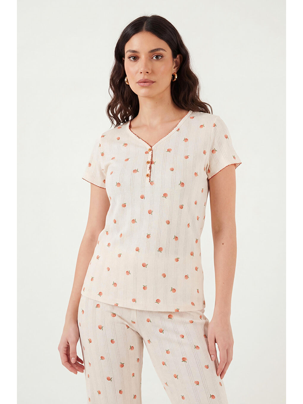 Ekru % 100 Pamuk Regular Fit Yumuşak Dokulu Düğmeli V Yaka Pijama Takımı 65770755-4