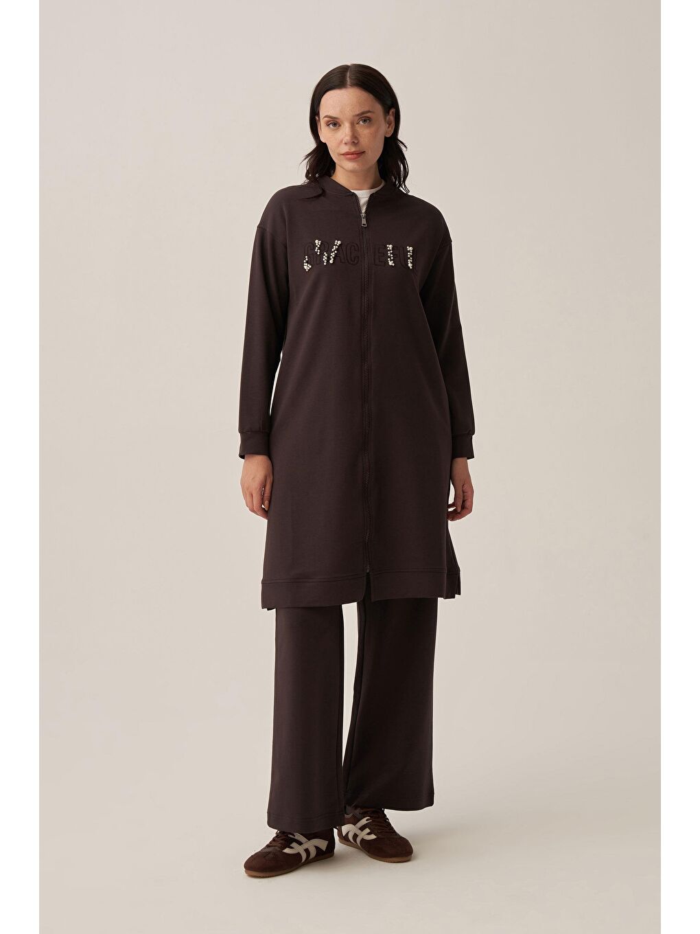 Kahverengi Acı Kahve-Pamuklu Nakışlı Eşofman Takımı-1