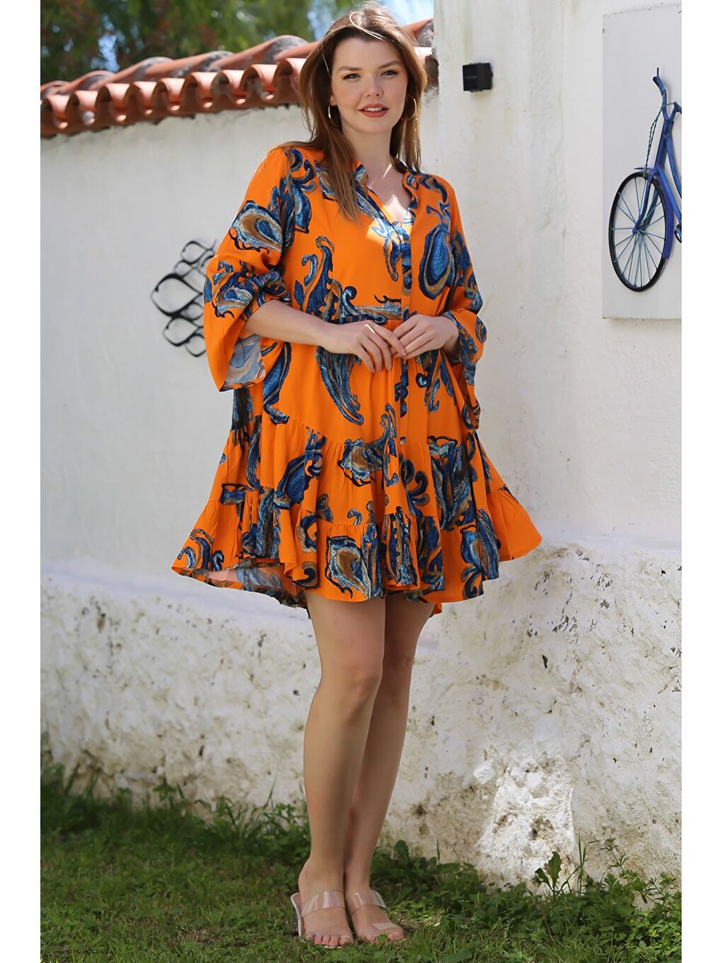 Turuncu V Yaka Fırfırlı Kol Şal Desenli Düğmeli Eteği Fırfırlı Casual Viskon Dokuma Elbise 95 60-2
