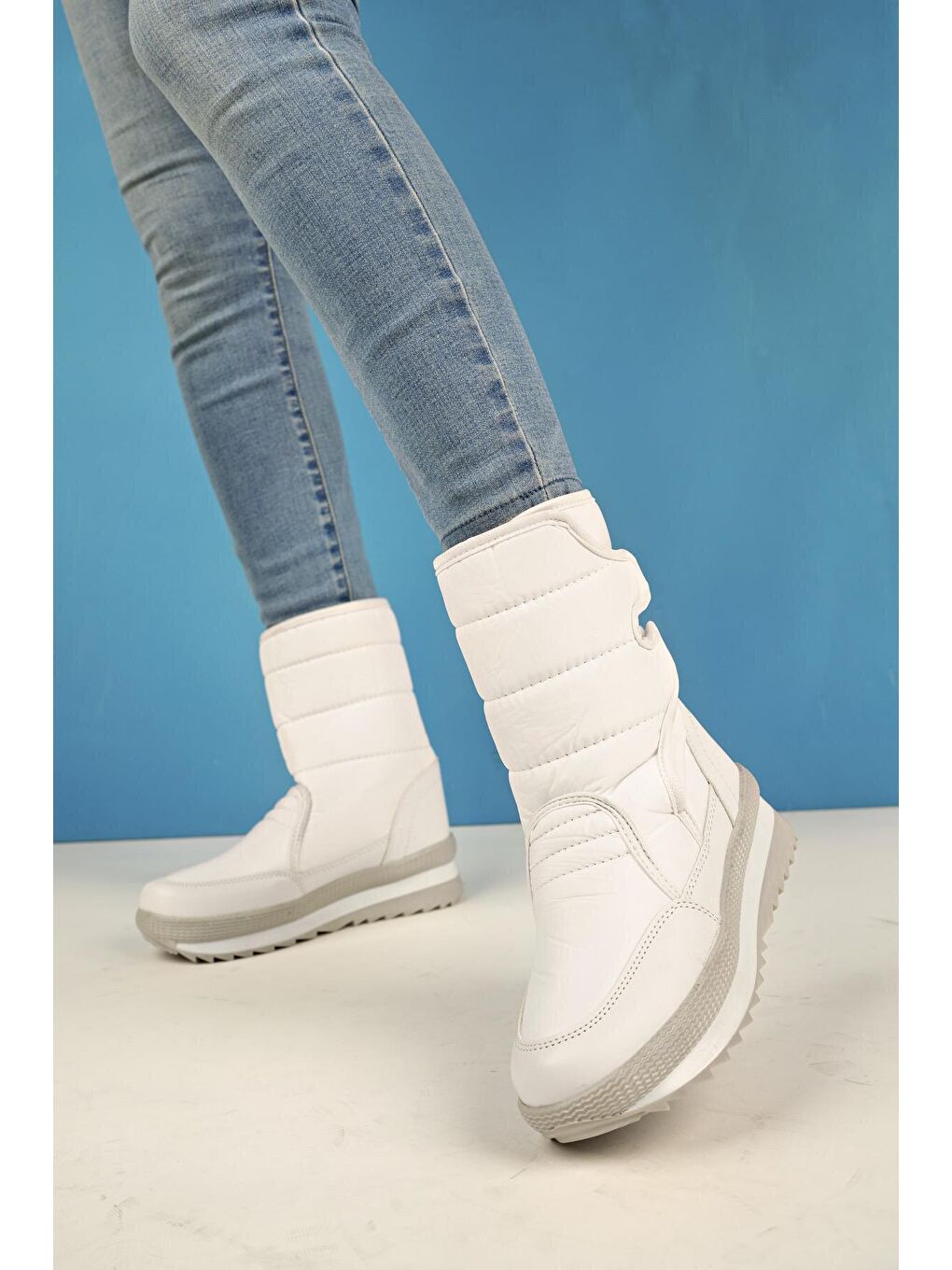 Beyaz Felya Kadın İçi Kürklü Cırtlı Yağmur Ve Kar Botu-1