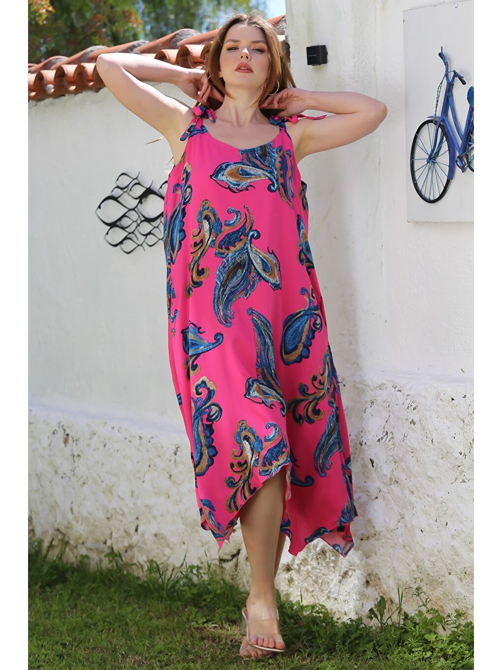 Fuşya Yakasız Askılı Şal Desenli Gizli Cepli Casual Viskon Dokuma Elbise 125 58-1