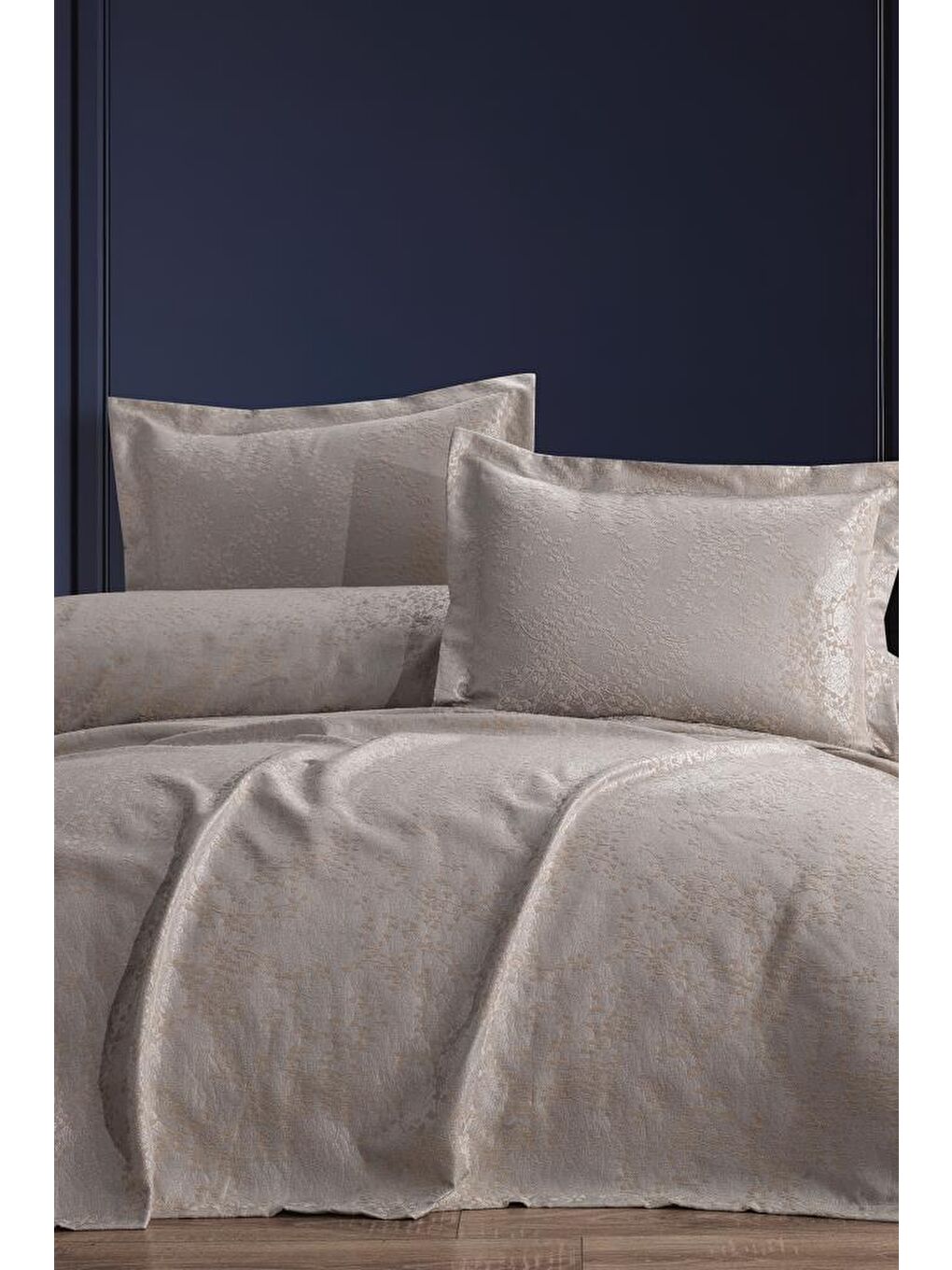 Kahverengi Burçak 3 Parça Çift Kişilik Pike Takımı 240x260 Cappucino