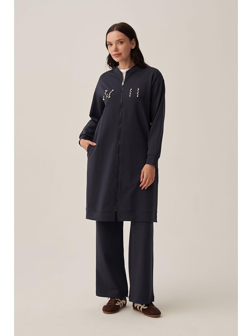 Lacivert-Pamuklu Nakışlı Eşofman Takımı-1