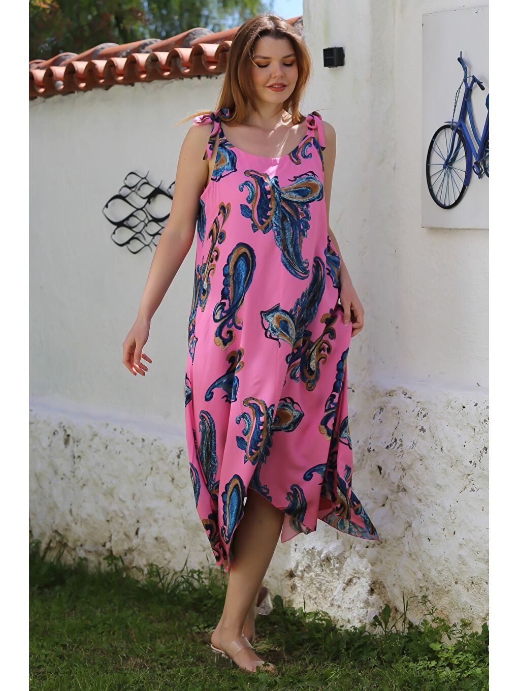 Pembe Yakasız Askılı Şal Desenli Gizli Cepli Casual Viskon Dokuma Elbise 125 58-4