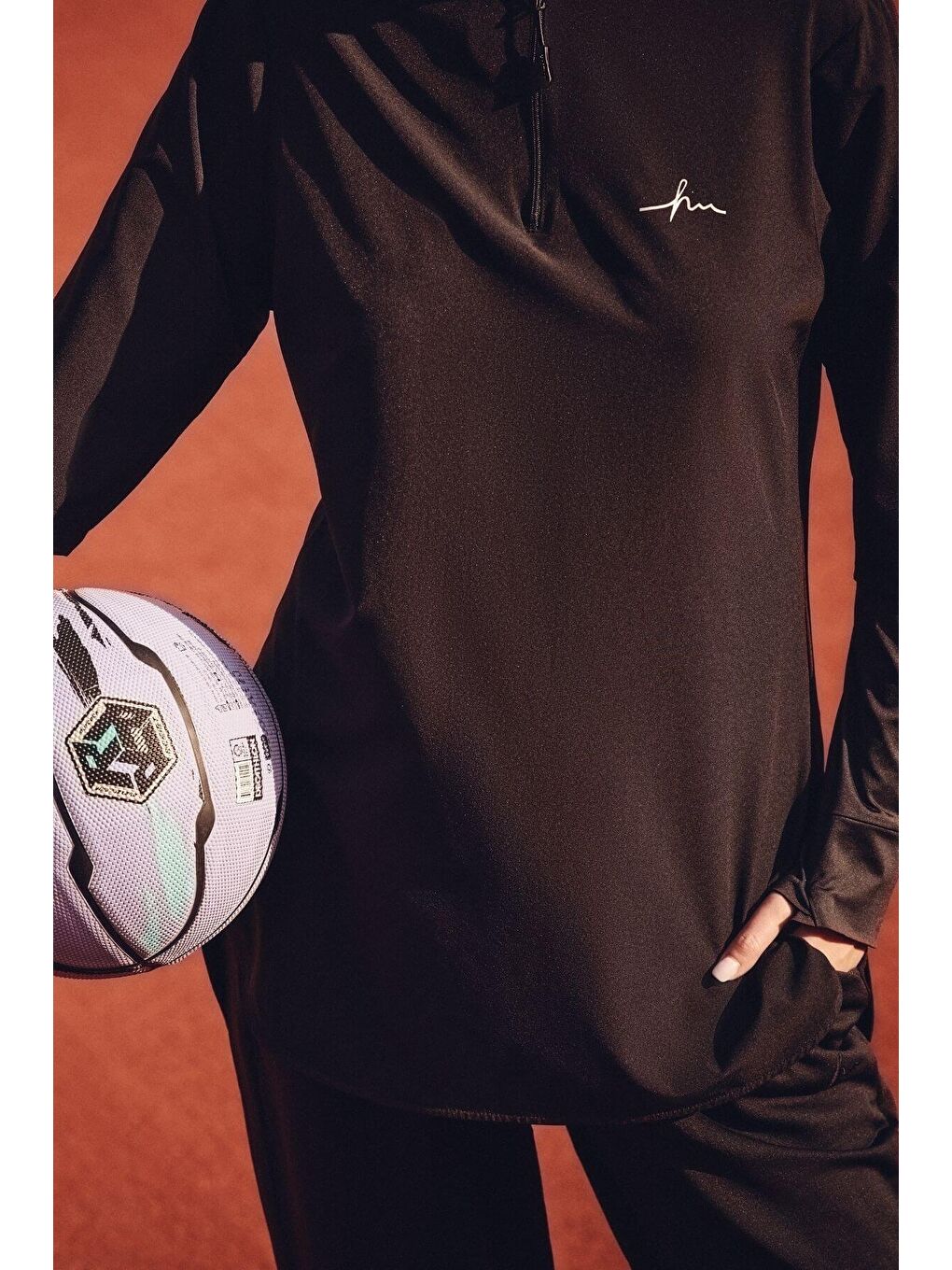 Active Uzun Kollu Yakası Fermuarlı Siyah Tesettür Antrenman Tişörtü Act-9-2