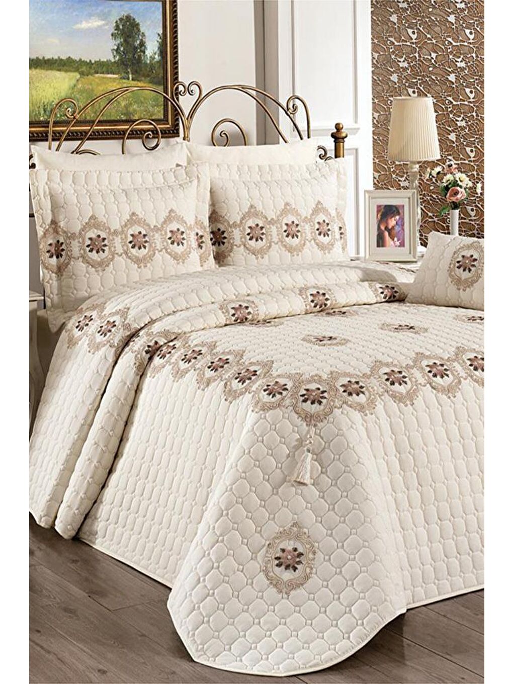 Ekru Angel Çift Kişilik Yatak Örtüsü Krem Gold-1