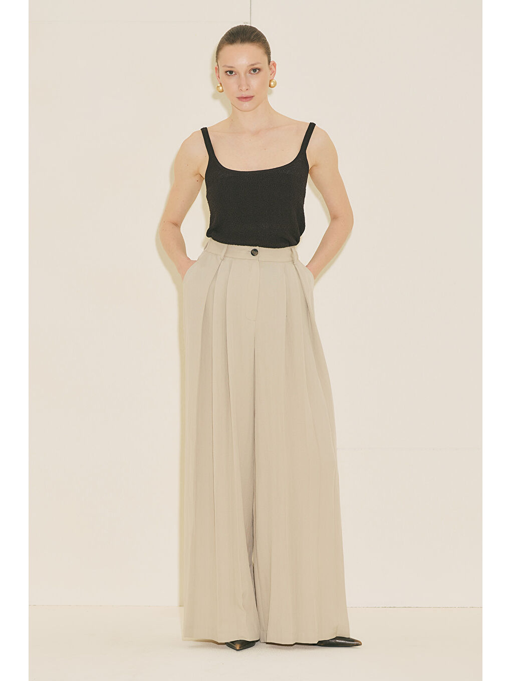 Tansy Pileli Pantolon Bej