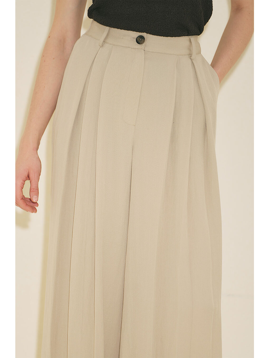 Tansy Pileli Pantolon Bej-1