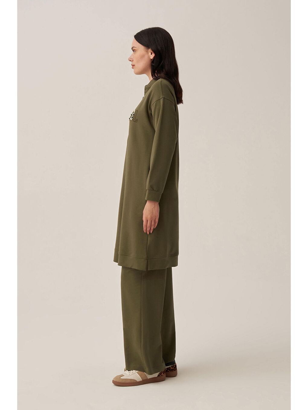 Haki-Pamuklu Nakışlı Eşofman Takımı-1