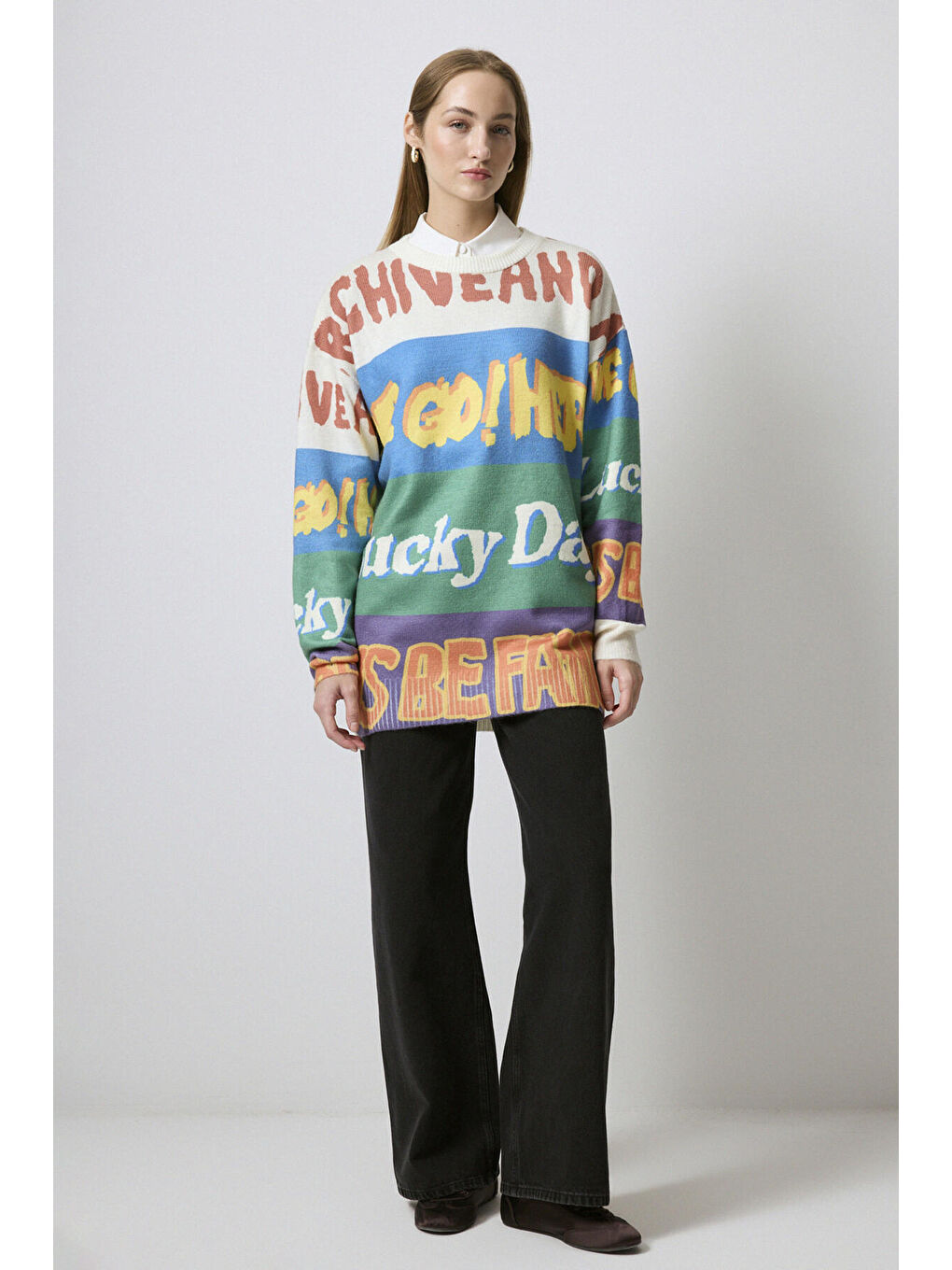 Siyah Blok Renkli Baskılı Triko Kazak