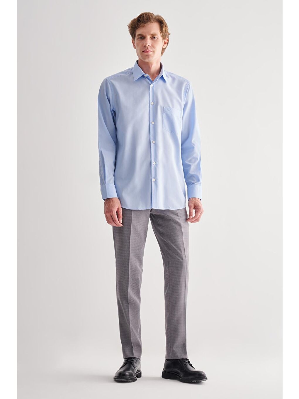 Mavi Sert Yaka Uzun Kol Easy To Iron Comfort Fit Pamuklu Gömlek 1004255182-1