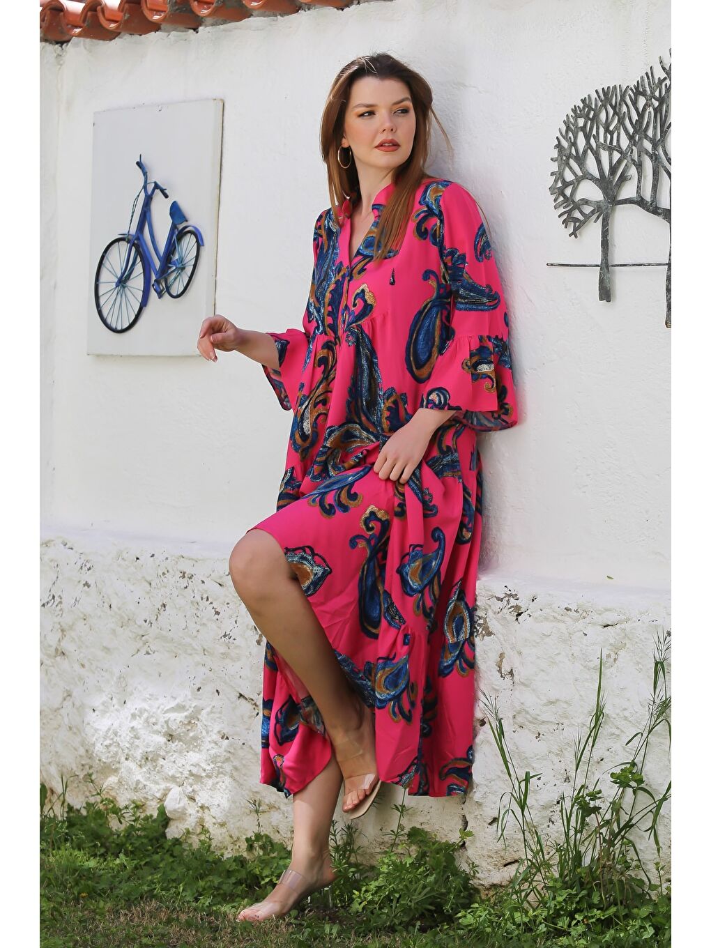 Fuşya V Yaka Fırfırlı Kol Şal Desenli Düğmeli Eteği Fırfırlı Casual Viskon Dokuma Elbise 135 60-6