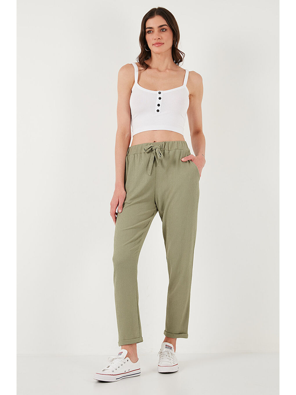 Yeşil Belden Bağlamalı Cepli Kısa Paça Dar Kesim Pantolon 5869017-2